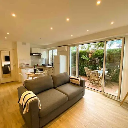 Apartamento Le Coeur Du Cap D'antibes - Terrasse - Parking - Wifi Antibes