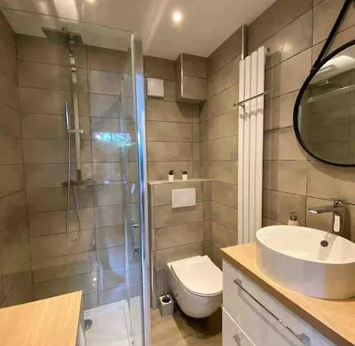 Le Coeur Du Cap D'antibes - Terrasse - Parking - Wifi